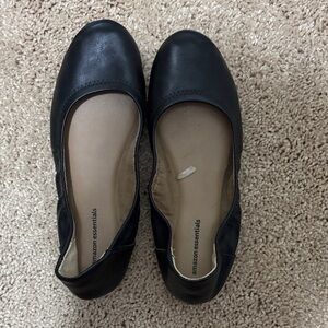 Amazon Essentials Black Leather Slip-On Ballet Flats